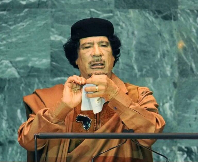 Libye :Il y a 13 ans : La chute de Mouammar Kadhafi, assassiné sous le feu occidental